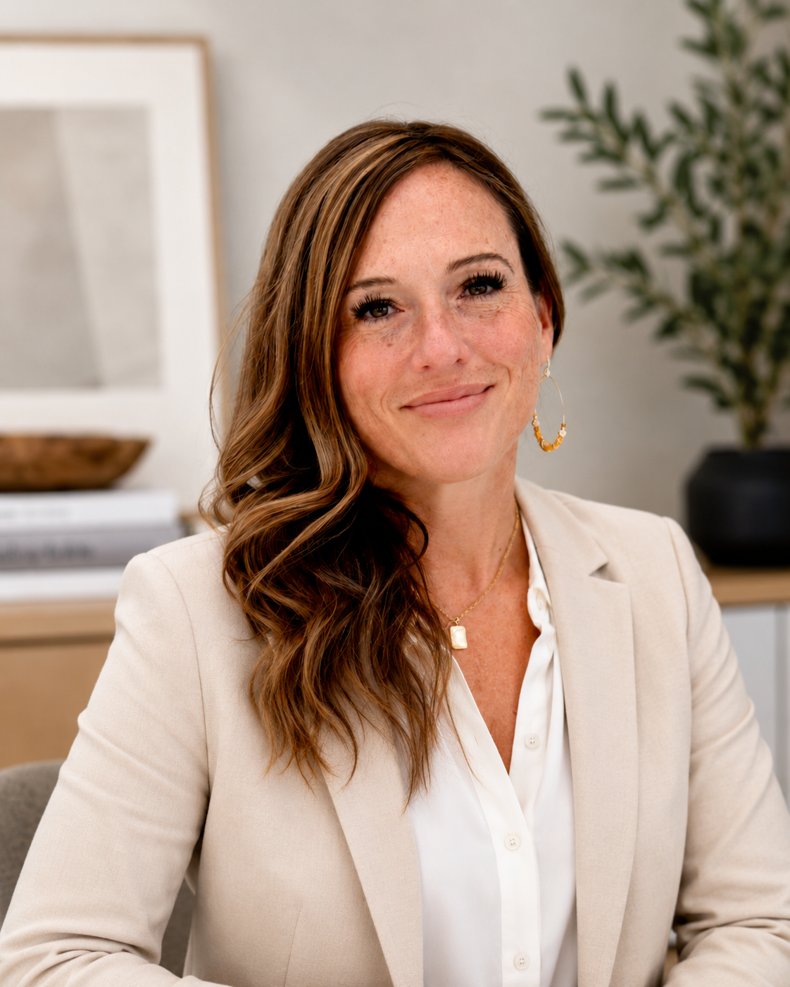 Portrait of Tara Biller, interior designer
